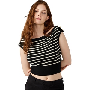 Steve Madden Women’s Sarita Sweater(Black Multi)