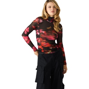 Steve Madden Women’s Taylore Top(Blurry Floral)