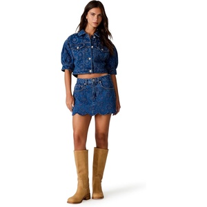 Steve Madden Women’s Serafina in Eyelet Denim(Blue Depths)