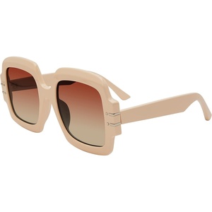 Steve Madden Womens Barnes Square Sunglasses(Off White/Light Solid Brown)