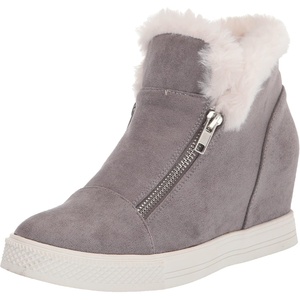 Steve Madden Women’s Wedgie Sneaker(Grey Suede Fur)