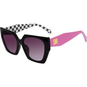 STEVE MADDEN Women’s Female Sunglasses Style Grae Cat Eye, White/Black/Solid Smoke, 54mm, 20mm(Black Misc.)
