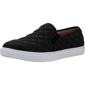Steve Madden Women’s Ecentrcq(Black Pulsar)