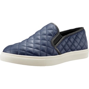 Steve Madden Women’s Ecentrcq(Navy)