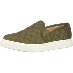Steve Madden Women’s Ecentrcq(Olive)