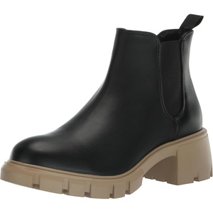 Steve Madden Women’s Howler Ankle Boot(Black/Tan)
