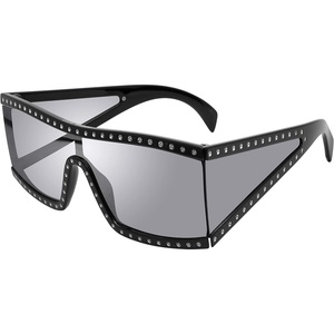Steve Madden Women’s Jagger Sunglasses(Black/Glitter/Solid Smoke/Silver Mirrored)